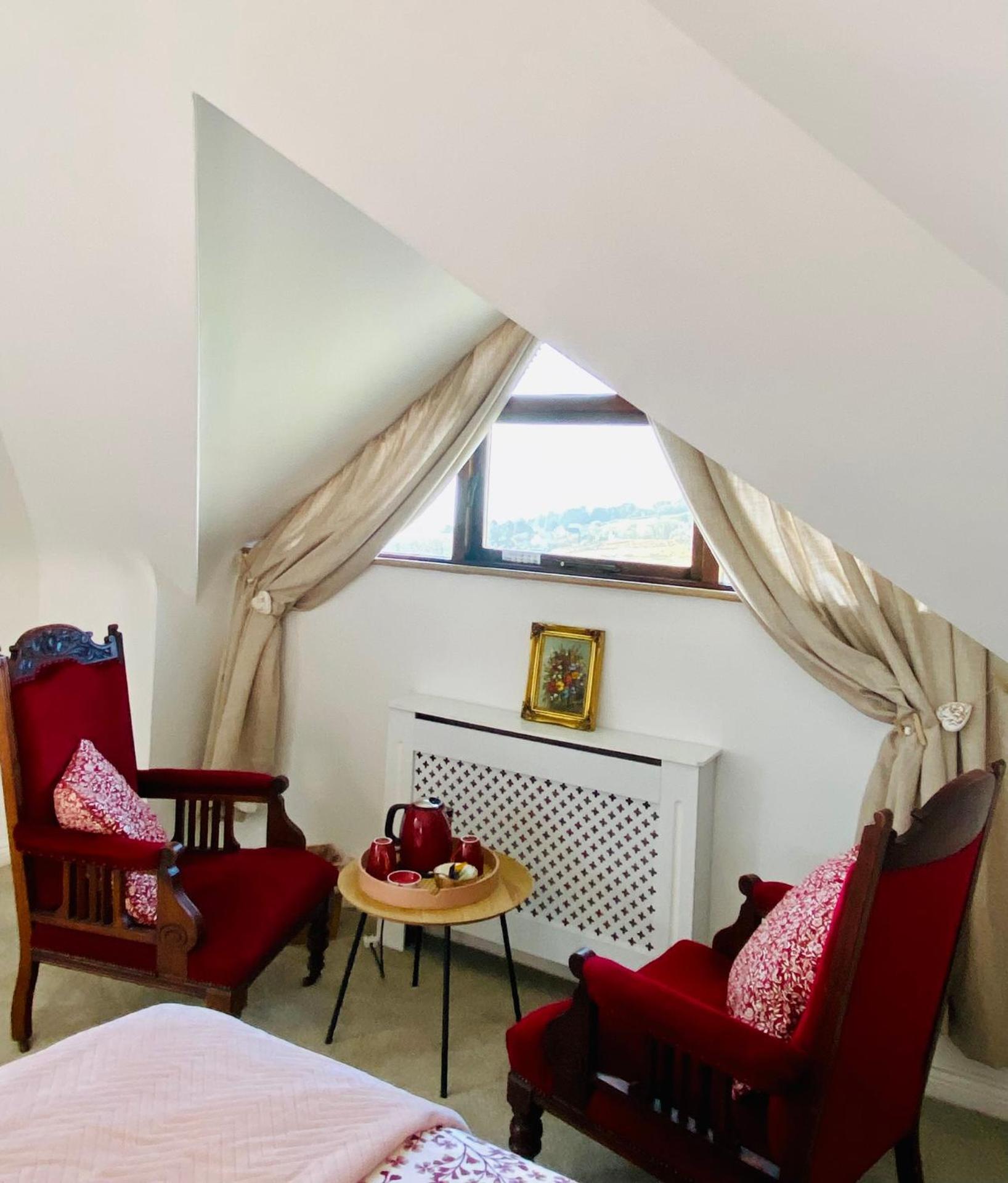 카헤르다니엘 Derrynane Bay House B&B 외부 사진